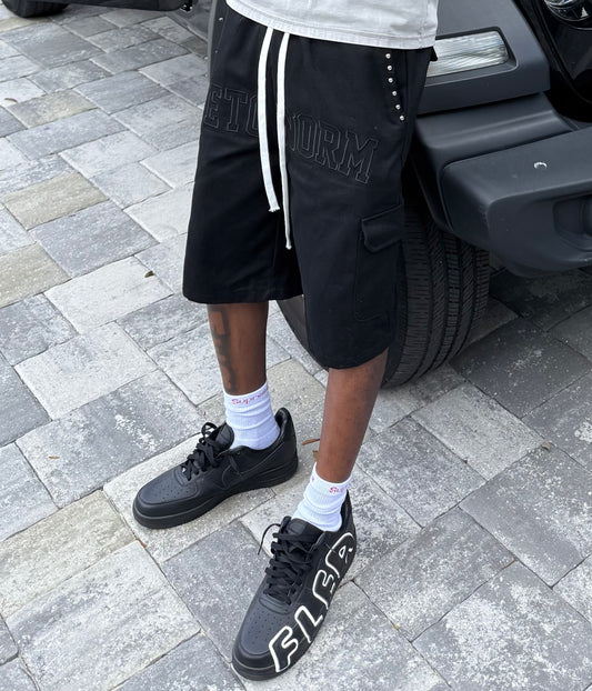 BLACK LONG STUDDED JORTS